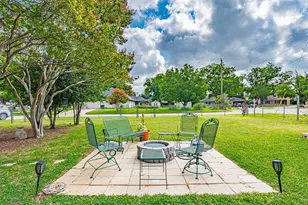 1300 Fourth St, Granbury, TX 76048 - Photo 27