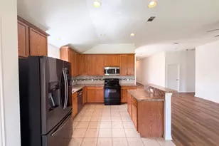 143 Pintail Ln, Sanger, TX 76266 - Photo 3
