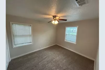 209 E Linda Drive, Garland, TX 75041 - Photo 9