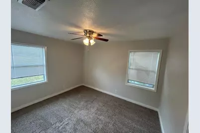 209 E Linda Drive, Garland, TX 75041 - Photo 7