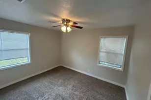 209 E Linda Dr, Garland, TX 75041 - Photo 7