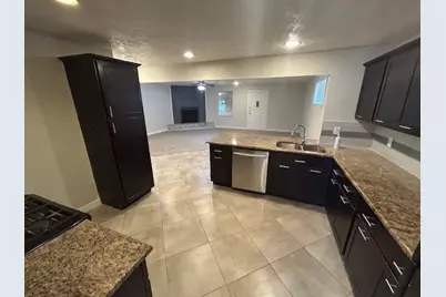 209 E Linda Drive, Garland, TX 75041 - Photo 3