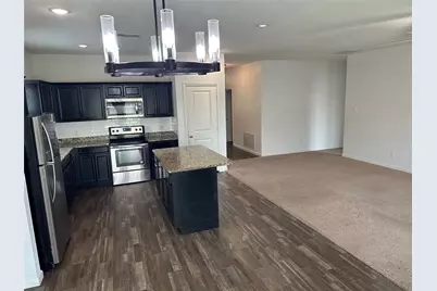 409 Willow Creek Drive, Glenn Heights, TX 75154 - Photo 19