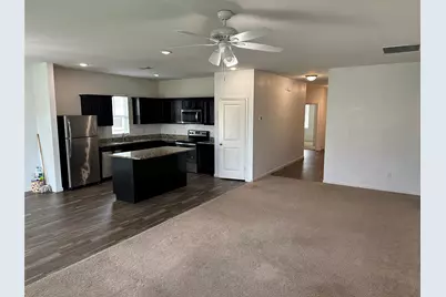 409 Willow Creek Drive, Glenn Heights, TX 75154 - Photo 15