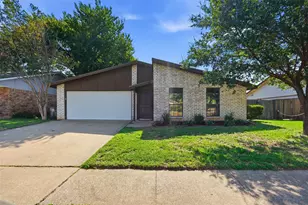 2711 Treeview Dr, Arlington, TX 76016 - Photo 5