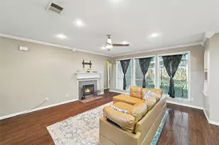 525 Magnolia Trail, DeSoto, TX 75115 - Photo 11