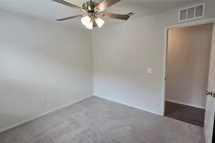 1121 Waggoner Dr, Aubrey, TX 76227 - Photo 19