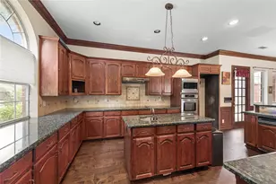 6504 Myrtle Beach Dr, Plano, TX 75093 - Photo 9