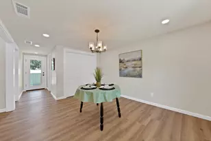 1104 E Russell Ave, Carrollton, TX 75006 - Photo 5