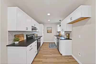 1104 E Russell Avenue, Carrollton, TX 75006 - Photo 1