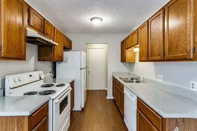3618 Hulen Park, Fort Worth, TX 76123 - Photo 7