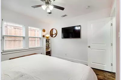 818 N Windomere Avenue, Dallas, TX 75208 - Photo 17