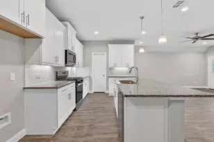 1416 Canterbury Trl, DeSoto, TX 75115 - Photo 3