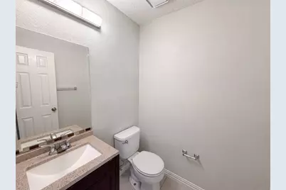 317 Riverwalk Lane, Irving, TX 75063 - Photo 17
