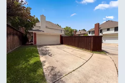 317 Riverwalk Lane, Irving, TX 75063 - Photo 29
