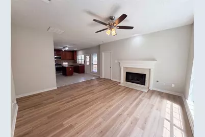317 Riverwalk Lane, Irving, TX 75063 - Photo 9