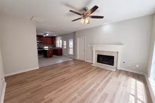 317 Riverwalk Ln, Irving, TX 75063 - Photo 9