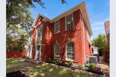 317 Riverwalk Lane, Irving, TX 75063 - Photo 27