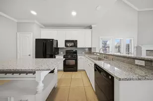 2140 Walnut Square Dr, Plano, TX 75025 - Photo 3