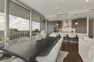 3130 N Harwood St, Dallas, TX 75201 - Photo 11