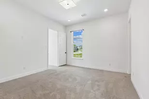 1908 Breezy Brk Ln, Argyle, TX 76226 - Photo 7