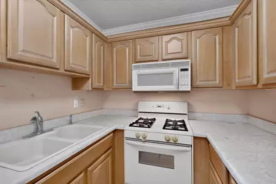 3883 Turtle Creek Boulevard #404, Dallas, TX 75219 - Photo 7