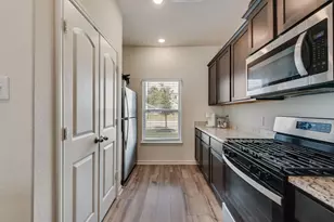 964 American Flyer Blvd, Fort Worth, TX 76108 - Photo 5