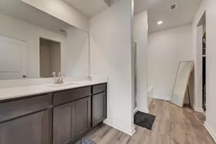 964 American Flyer Blvd, Fort Worth, TX 76108 - Photo 13