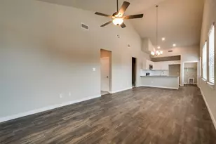 623 Harvest Moon Dr, Venus, TX 76084 - Photo 3
