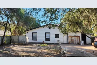 318 Macarthur Boulevard, Grand Prairie, TX 75050 - Photo 15