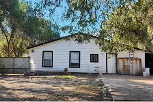 318 MacArthur Blvd, Grand Prairie, TX 75050 - Photo 15