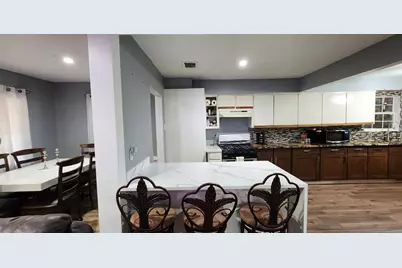 318 Macarthur Boulevard, Grand Prairie, TX 75050 - Photo 5