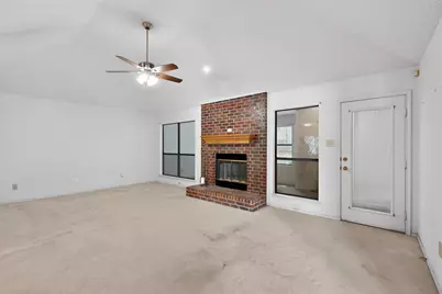 7517 Crosstimbers Lane, North Richland Hills, TX 76182 - Photo 3
