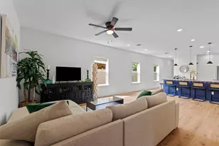 5404 Bourquin St, Dallas, TX 75210 - Photo 3