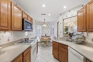 18095 Whispering Gables Ln, Dallas, TX 75287 - Photo 15