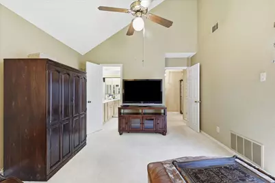 18095 Whispering Gables Lane, Dallas, TX 75287 - Photo 21
