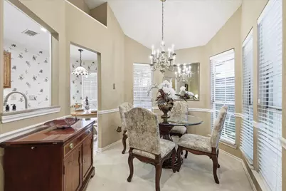 18095 Whispering Gables Lane, Dallas, TX 75287 - Photo 17