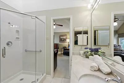 18095 Whispering Gables Lane, Dallas, TX 75287 - Photo 21
