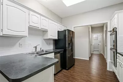 2115 Fawn Ridge Trail, Carrollton, TX 75010 - Photo 11