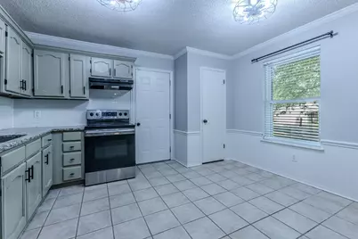 2001 Century Drive, Waco, TX 76712 - Photo 11