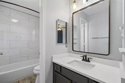 2126 McParland Court, Carrollton, TX 75006 - Photo 33