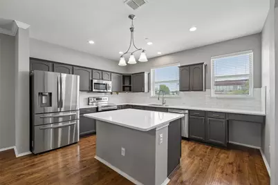 2126 McParland Court, Carrollton, TX 75006 - Photo 17