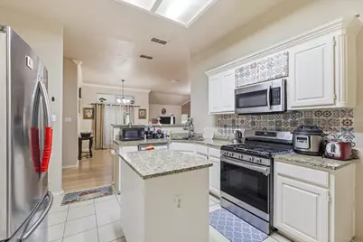 2988 Thames Trail, Fort Worth, TX 76118 - Photo 11