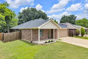 115 E Cason St, Irving, TX 75061 - Photo 3