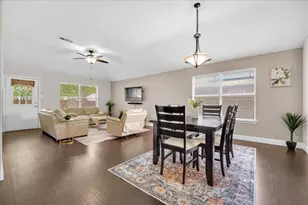 115 E Cason St, Irving, TX 75061 - Photo 7