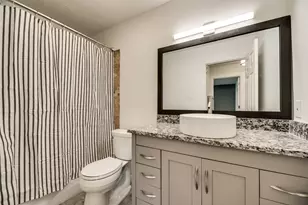 2110 Mistletoe Ave, Fort Worth, TX 76110 - Photo 11