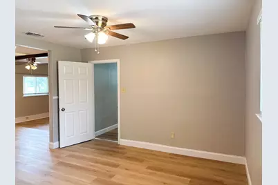 701 Tanglewood Drive, Hurst, TX 76053 - Photo 7