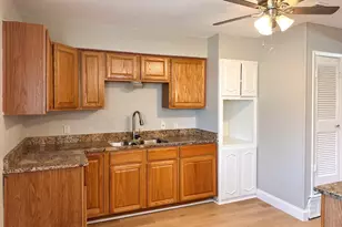 701 Tanglewood Dr, Hurst, TX 76053 - Photo 9