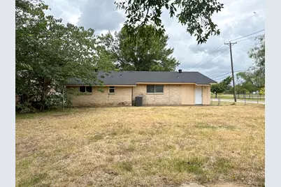 701 Tanglewood Drive, Hurst, TX 76053 - Photo 23