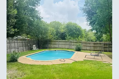 2129 Diane Drive, Mesquite, TX 75149 - Photo 13